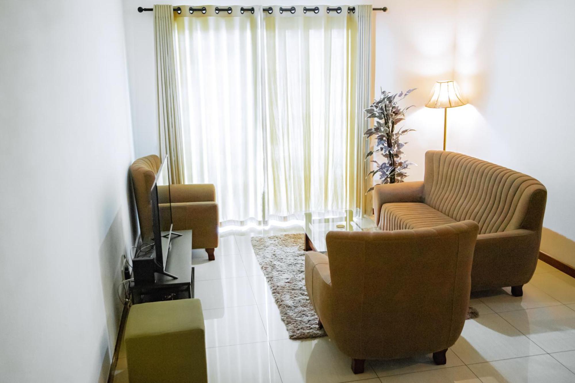 Ceylon City Stay Colombo Dehiwala-Mount Lavinia Buitenkant foto