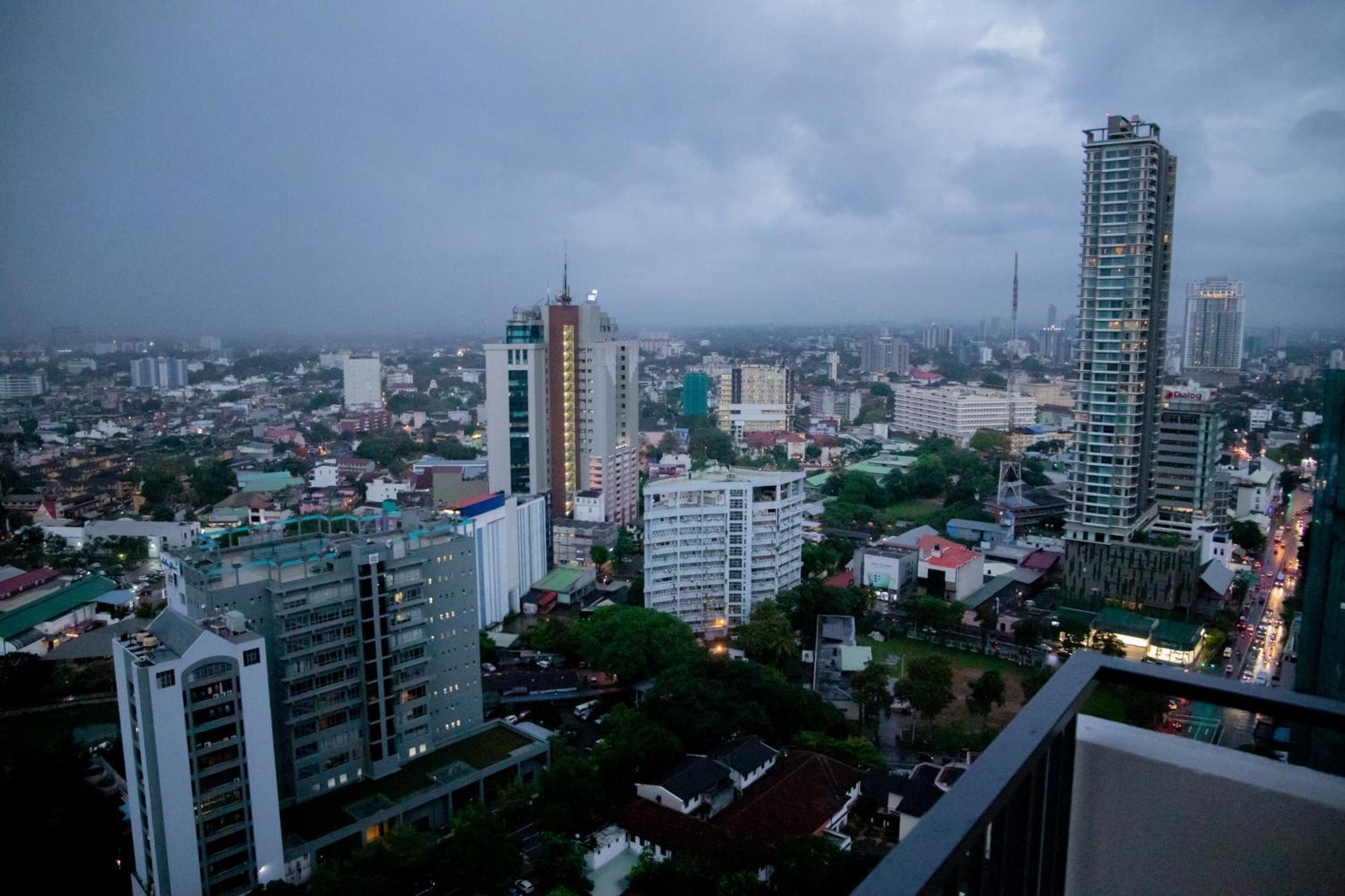 Ceylon City Stay Colombo Dehiwala-Mount Lavinia Buitenkant foto